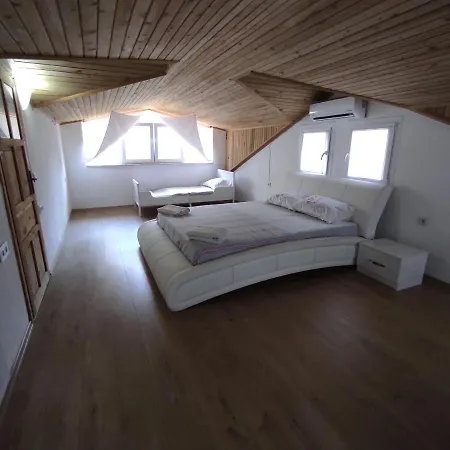 Apartamento Loft Flat In Goecek