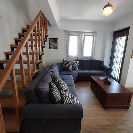 Apartamento Loft Flat In Goecek
